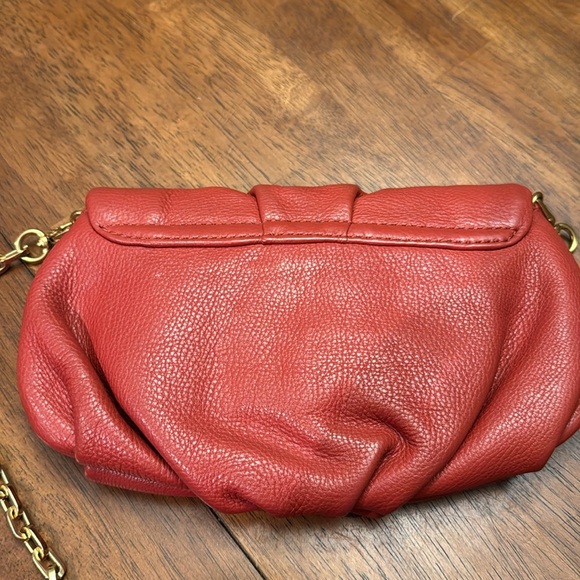 Marc Jacob’s Red Leather Shoulder Bag - Picture 4 of 6